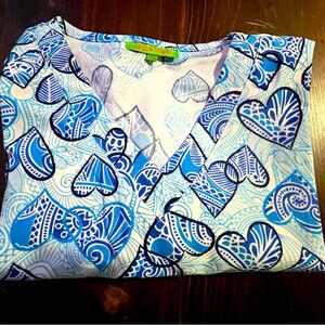 GREEN TOWN WOMEN SCRUB TOP